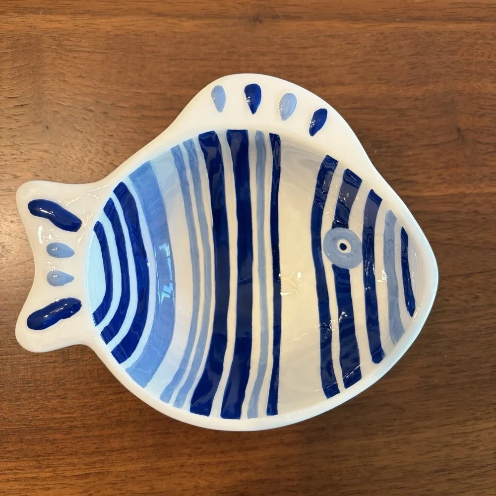Crate & Barrel Snack Tray Condiment Bowl 4 Piece Set Blue Fish Ocean Coastal